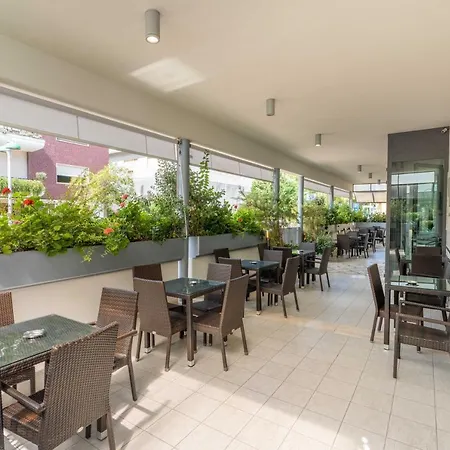 Отель La Pineta