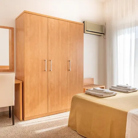 La Pineta Отель 3*