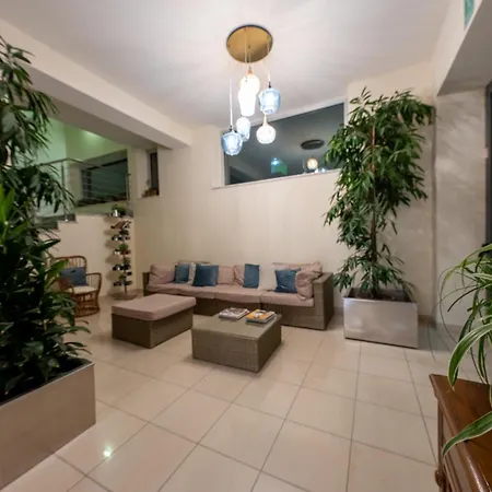 Hotel La Pineta 3*